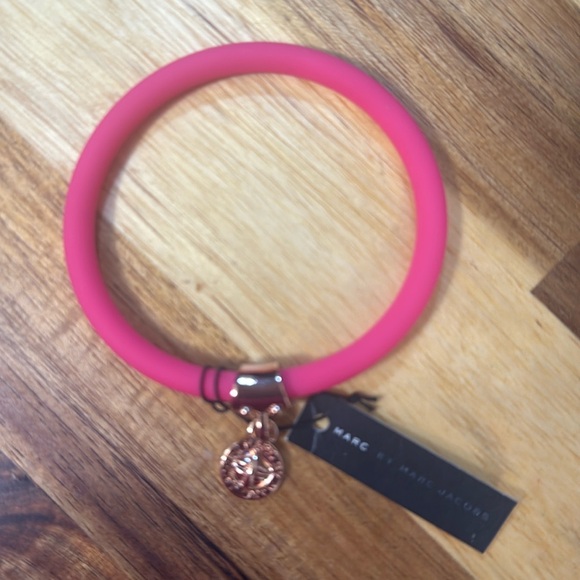 Marc by Marc Jacob’s Pink and Gold Bracelet NEW - Picture 1 of 4